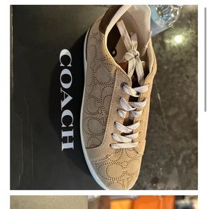 Brand new Coach Kicks
